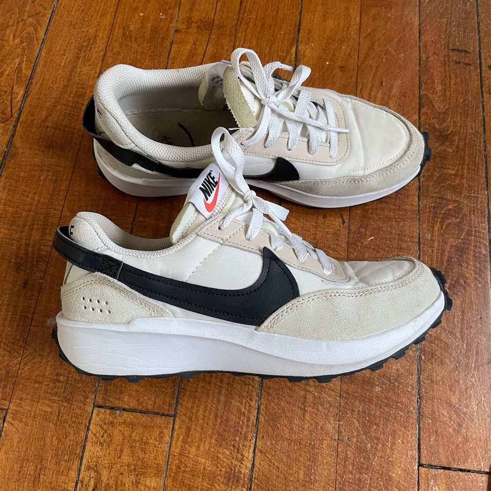 Nike waffle debut